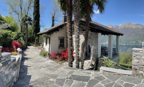 Urlaub unter Palmen mit Seeblick…