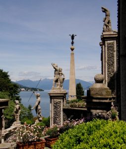 OLYMPUS DIGITAL CAMERA Borromäische Inseln